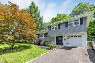 25 Windsor Ct, Norwood, NJ 07648 - Photo 1