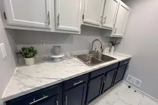 17 Rutgers Dr, Newark, NJ 07103 - Photo 5