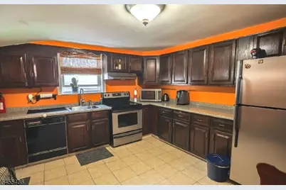 91 Clinton St, Rahway, NJ 07065 - Photo 7