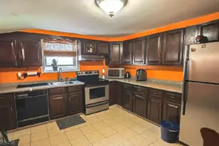 91 Clinton St, Rahway, NJ 07065 - Photo 7