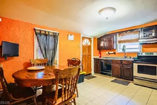 91 Clinton St, Rahway, NJ 07065 - Photo 7