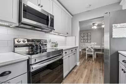 46 Watsessing Avenue, B #12, Belleville, NJ 07109 - Photo 13