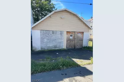 232 Eastern Pkwy, Irvington, NJ 07111 - Photo 21