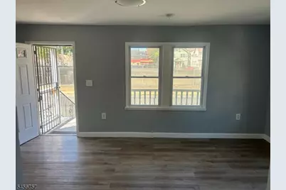232 Eastern Pkwy, Irvington, NJ 07111 - Photo 11