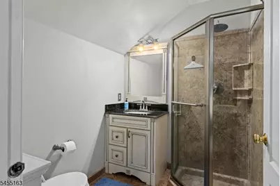 10 Ashley Dr, Mount Olive, NJ 07836 - Photo 29