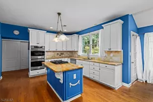 10 Ashley Dr, Mount Olive, NJ 07836 - Photo 15
