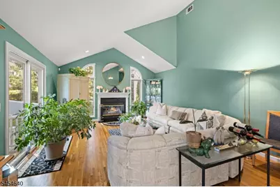 23 Zeim Dr, Clifton, NJ 07012 - Photo 9