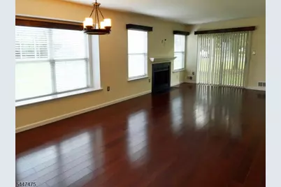 124 Winchester Way, Franklin Township, NJ 08873 - Photo 3