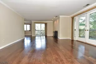 606 Skyline Dr, Haledon, NJ 07508 - Photo 5
