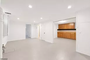683 Mill St, Belleville, NJ 07109 - Photo 5