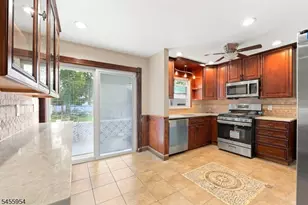 683 Mill St, Belleville, NJ 07109 - Photo 11
