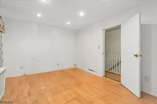 1445 Hiawatha Ave, Hillside, NJ 07205 - Photo 15