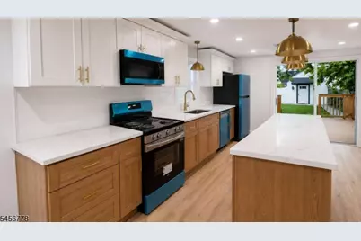290 S 20th St, Newark, NJ 07103 - Photo 17