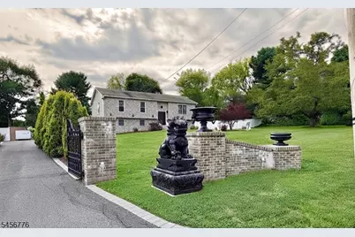 146 Changewater Rd, Washington Township, NJ 07882 - Photo 1