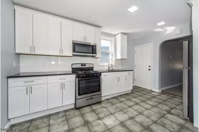 373 N 10th St #2, Belleville, NJ 07109 - Photo 3