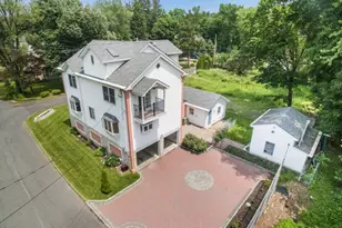 2 Waterway Rd, Wayne, NJ 07470 - Photo 3