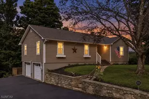 37 Central School Rd, Wantage, NJ 07461 - Photo 3