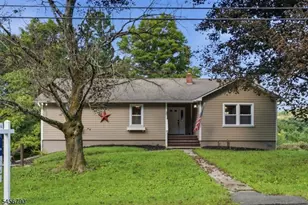 37 Central School Rd, Wantage, NJ 07461 - Photo 5