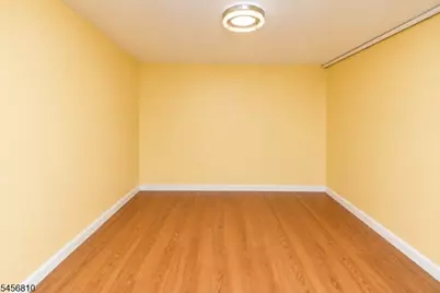 55 Winthrop St, Newark, NJ 07104 - Photo 21