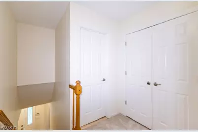 17 Heritage Ct, Ewing Township, NJ 08628 - Photo 37