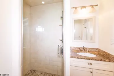 17 Heritage Ct, Ewing Township, NJ 08628 - Photo 35