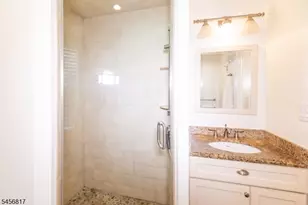 17 Heritage Ct, Ewing Township, NJ 08628 - Photo 35