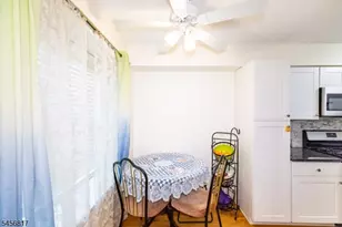 17 Heritage Ct, Ewing Township, NJ 08628 - Photo 19