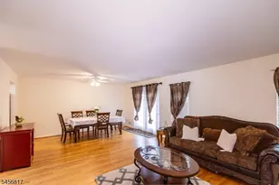 17 Heritage Ct, Ewing Township, NJ 08628 - Photo 13