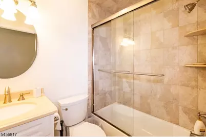 17 Heritage Ct, Ewing Township, NJ 08628 - Photo 21