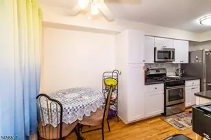 17 Heritage Ct, Ewing Township, NJ 08628 - Photo 15