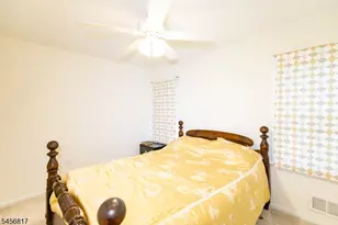 17 Heritage Ct, Ewing Township, NJ 08628 - Photo 25