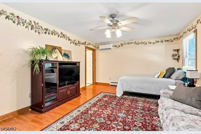 71 Schuyler Ave, Pompton Lakes, NJ 07442 - Photo 13