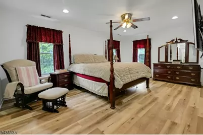 102 Black Oak Trail, Jefferson Township, NJ 07849 - Photo 15