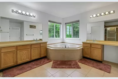 102 Black Oak Trail, Jefferson Township, NJ 07849 - Photo 17