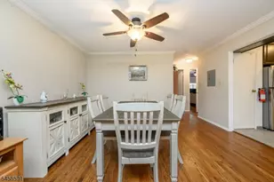 18 Deanna Dr, Hillsborough Township, NJ 08844 - Photo 9