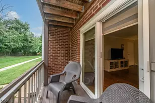 18 Deanna Dr, Hillsborough Township, NJ 08844 - Photo 15