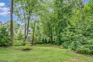 22 Shadyside Ave, Summit, NJ 07901 - Photo 25