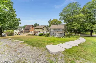 169 Leigh St, Clinton, NJ 08809 - Photo 23