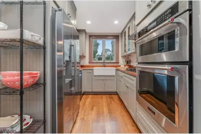 169 Leigh St, Clinton, NJ 08809 - Photo 11
