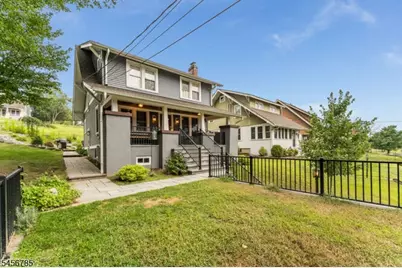 169 Leigh St, Clinton, NJ 08809 - Photo 1