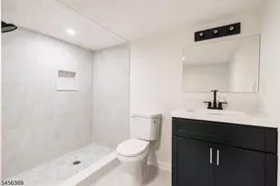 217 E Clay Ave, Roselle Park, NJ 07204 - Photo 35