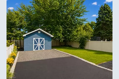 217 E Clay Ave, Roselle Park, NJ 07204 - Photo 39