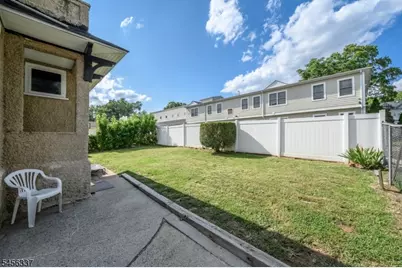 115 E 6th Ave, Roselle, NJ 07203 - Photo 33