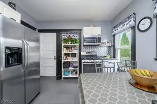 115 E 6th Ave, Roselle, NJ 07203 - Photo 11