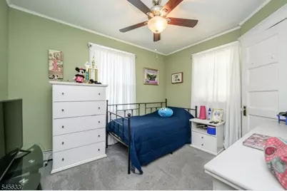 115 E 6th Ave, Roselle, NJ 07203 - Photo 15