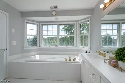 2 Aronimink Ct, Montgomery Township, NJ 08558 - Photo 27