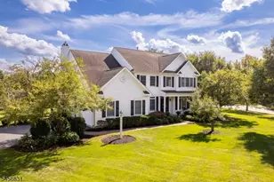2 Aronimink Ct, Montgomery Township, NJ 08558 - Photo 1