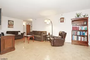 316 Prospect Ave, Hackensack, NJ 07601 - Photo 9