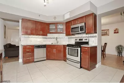 316 Prospect Ave #4K, Hackensack, NJ 07601 - Photo 19