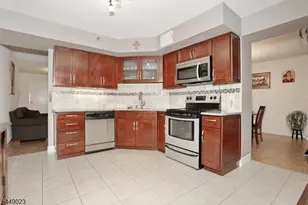 316 Prospect Ave, Hackensack, NJ 07601 - Photo 19
